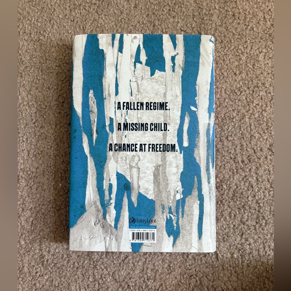 Veronica Roth 'Poster Girl' Book - Picture 3 of 5